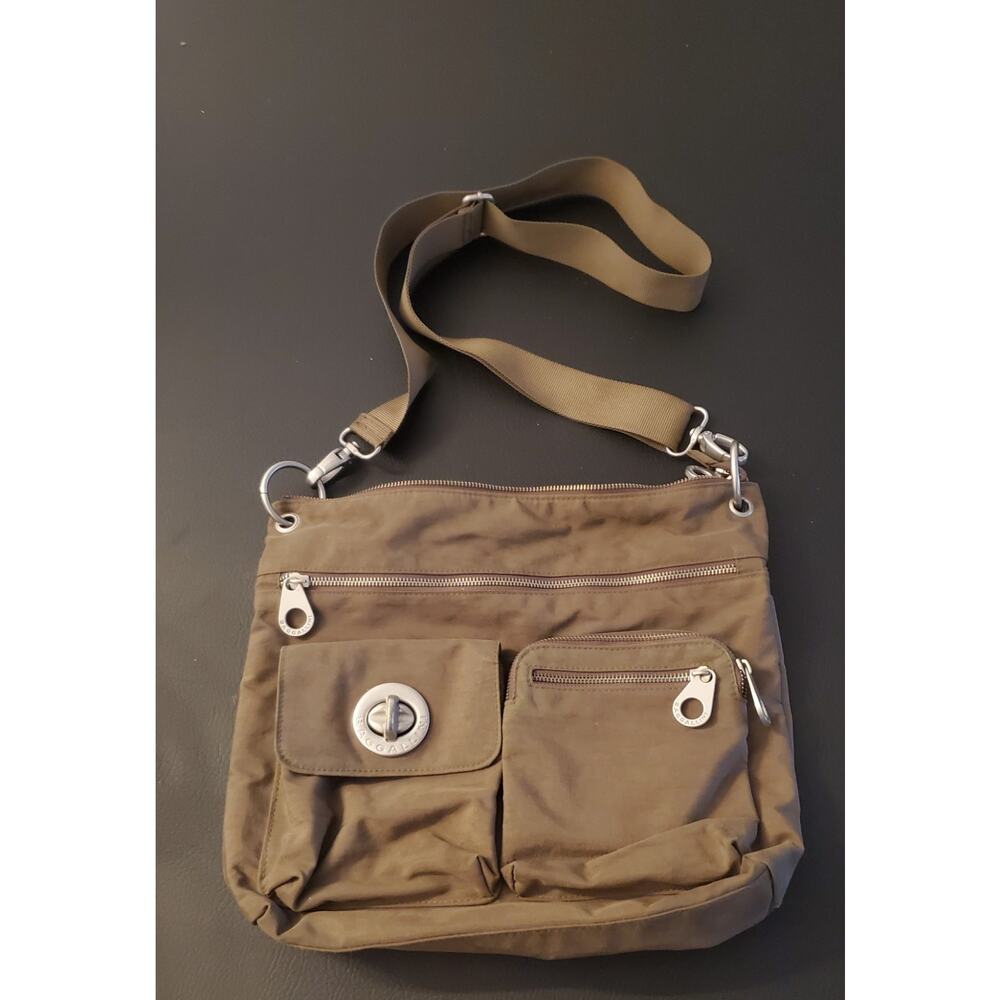 Vintage Baggallini Crossbody Zippered Turnlock Pocket Grey/Green